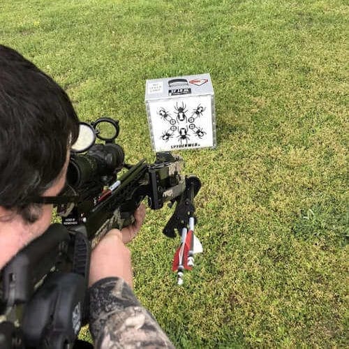 14 Best Crossbow Targets in 2022 - Reviews and Buyer's Guide 17 SpyderWeb ST 18XL Field Point Crossbow Block Target Field Pic